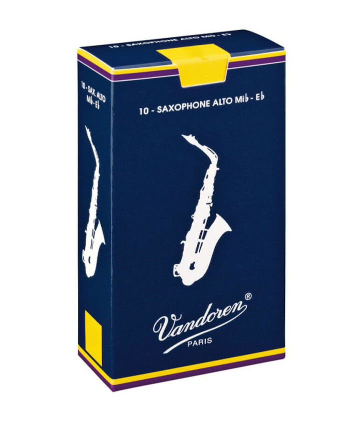 photo of a box of Vandoren Traditional alto sax reeds