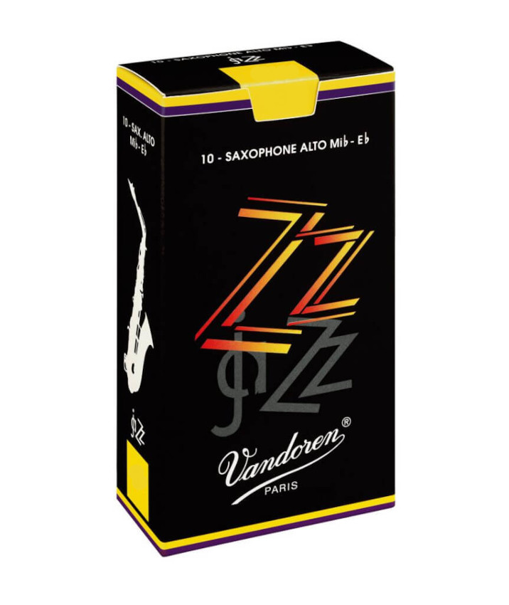 photo of a box of Vandoren ZZ alto sax reeds
